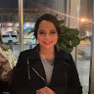 Meet your Posher, Luisa